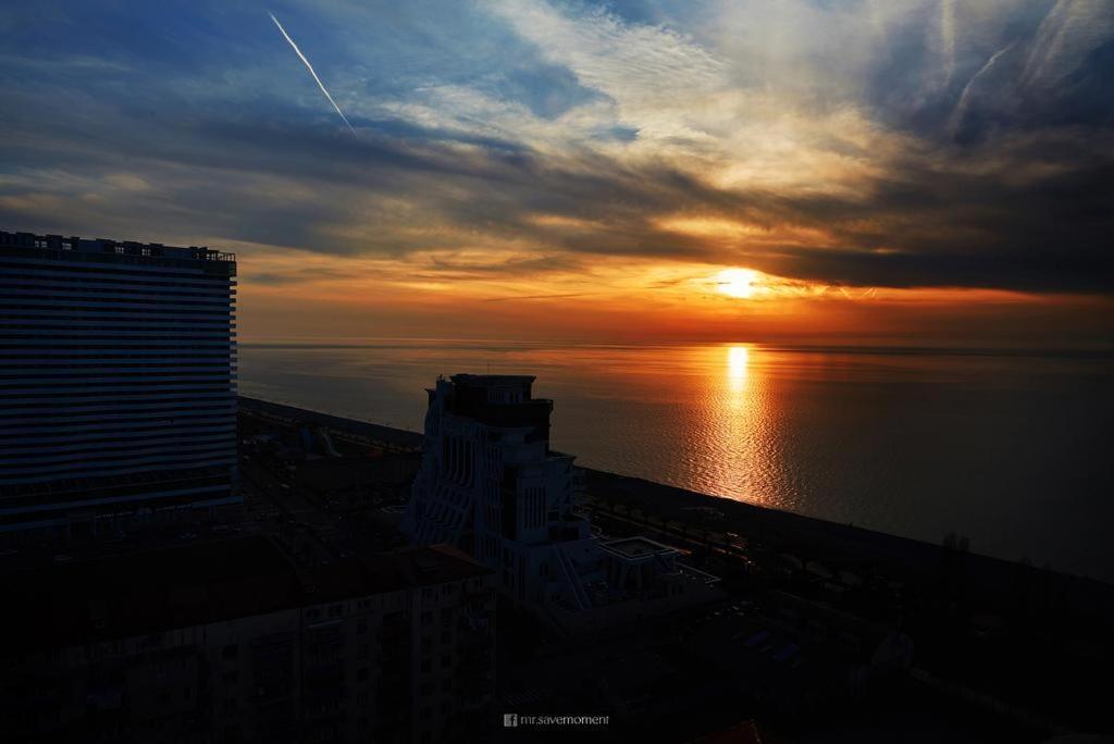 Orbi Luxury Apartments Batumi Ngoại thất bức ảnh
